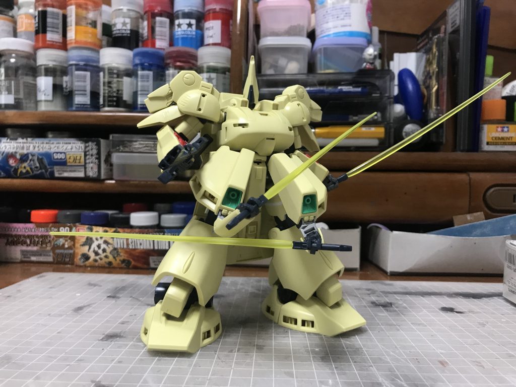 これだけでアクションポーズがダンチに決まる