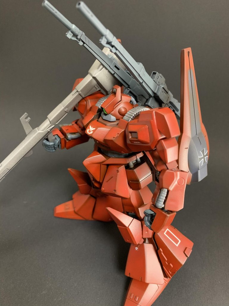 ビームピストルが気付けばツインバスターライフルになっていました。ゴツいリックディアスにつけるとツインバスターライフルもピストルサイズに見えます。