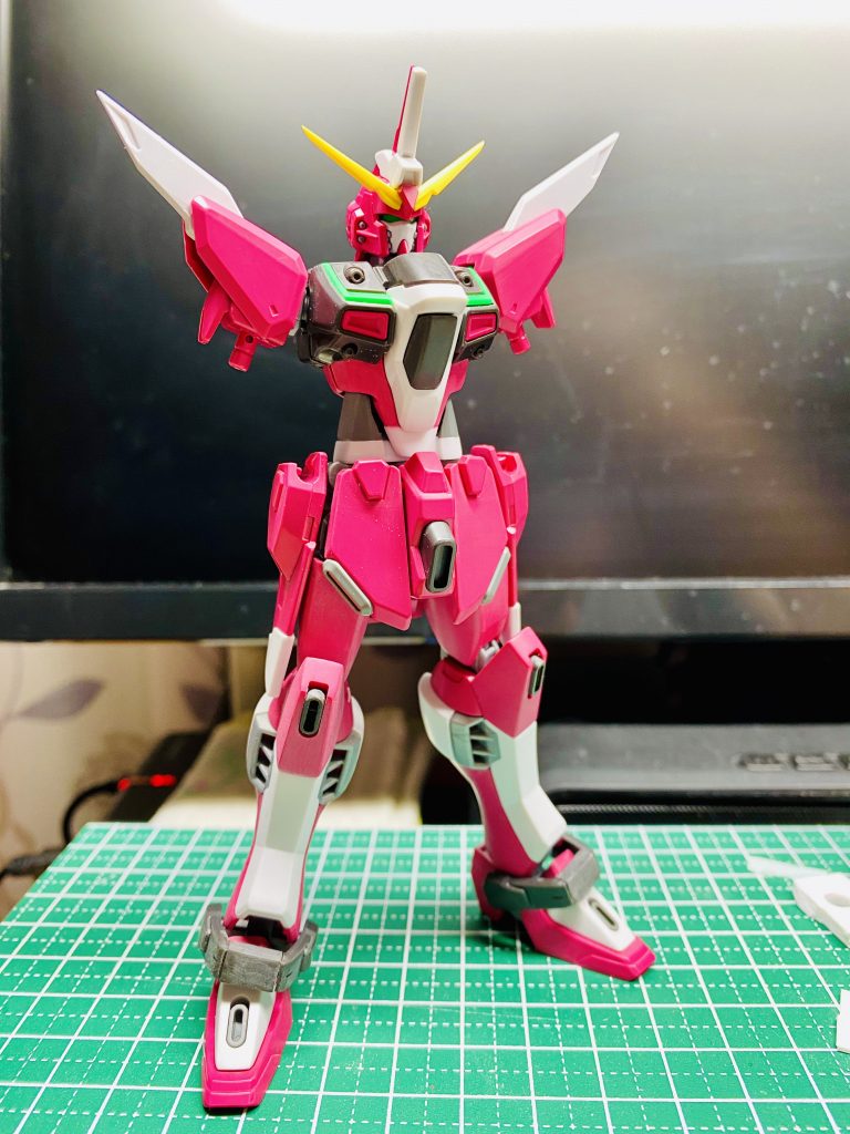 肩の部分をシャープ化と，腰の延長