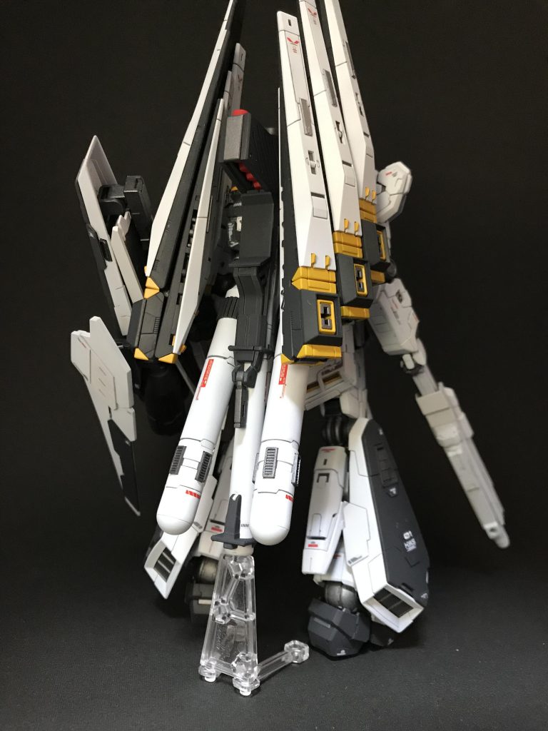 制作途中の様子になります。