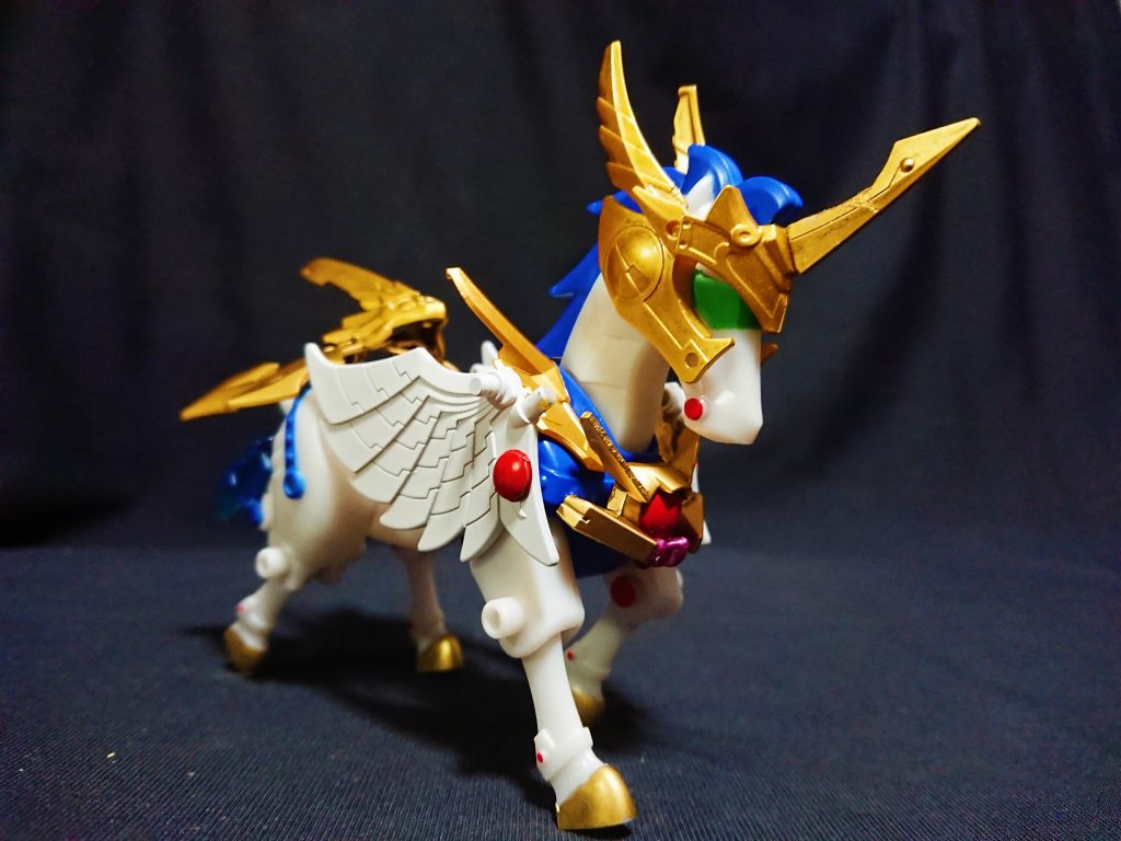 轟のリライズ部隊、最後はエクスヴァルキランダーをモチーフとした馬になります。ヴァルキランダーはSDとして完成されているため手を加える箇所が無く、三国伝に合わせて馬としてデザインを変更しました。今さらながら孫震、張悌、沈瑩と共に晋に迎撃した諸葛靚でもよかったかも。