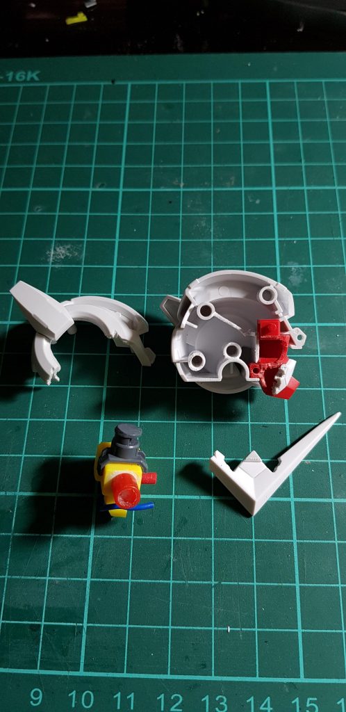 The right eye is made by some model parts and plastic board.