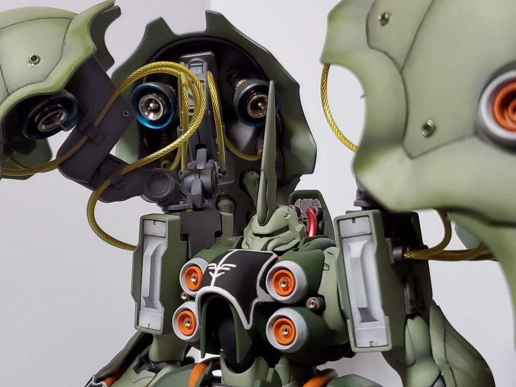 メタルバーニアとメタルパーツ