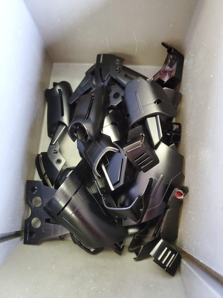 サフ後ブラックで塗装