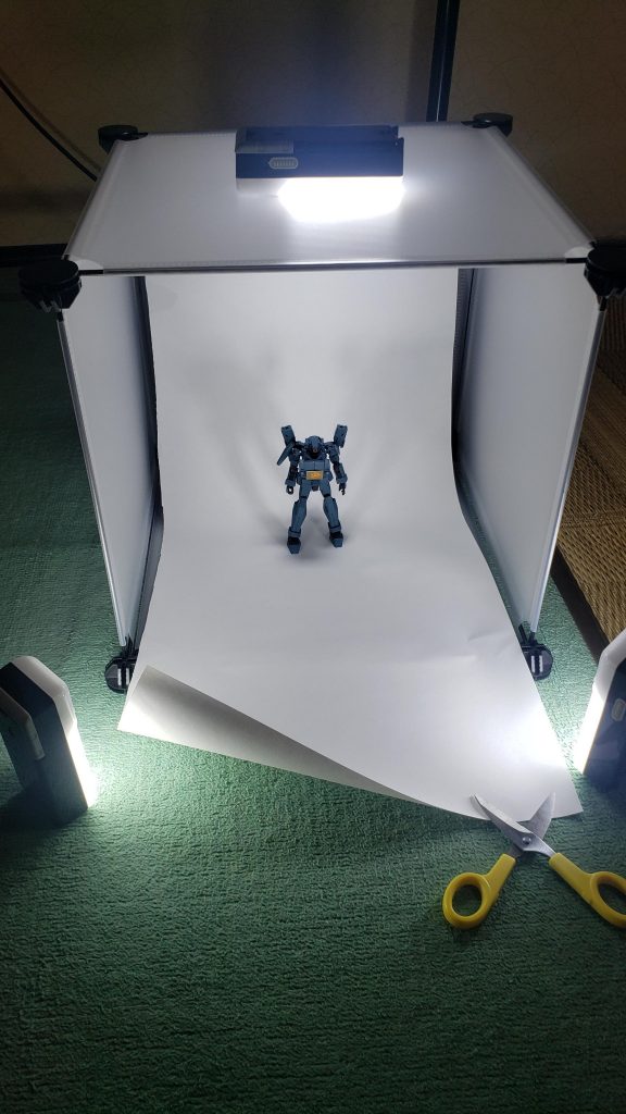 100均で集めたものを使って撮影ブースを作りました。初めての試みです。撮影ブースめっちゃいいですね！