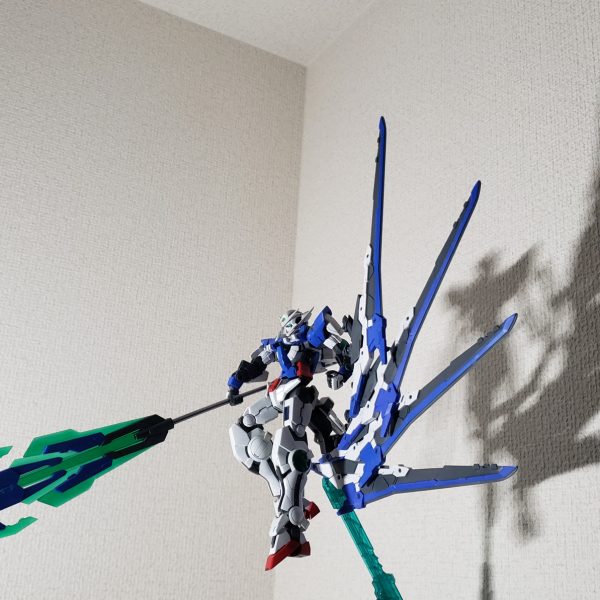 MG ガンダムエクシア〔ブラフマーストラ〕