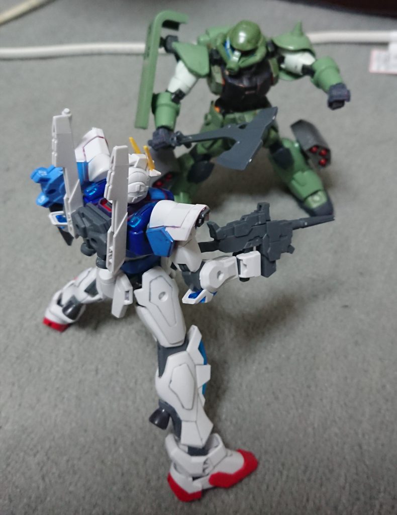 ZGMF-X02A イグニスのライバル機として制作。ジャンクとなっていたボディーに30MMのパーツを組み込み、ザク擬きの作品にしました。