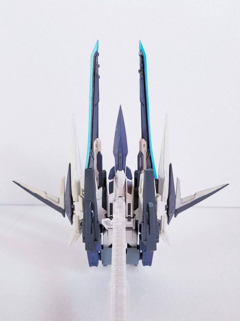 翼と武装を追加してみました。