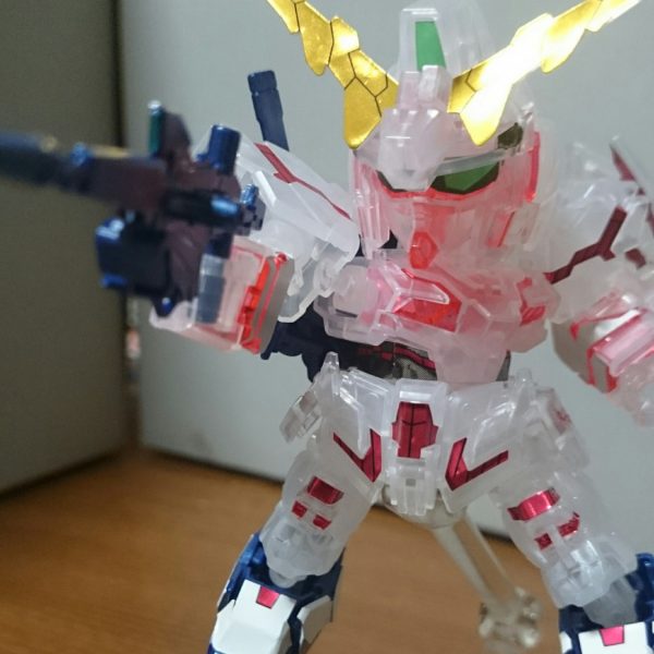 ソリッドクリア・SDEX(ユニコーンガンダム)