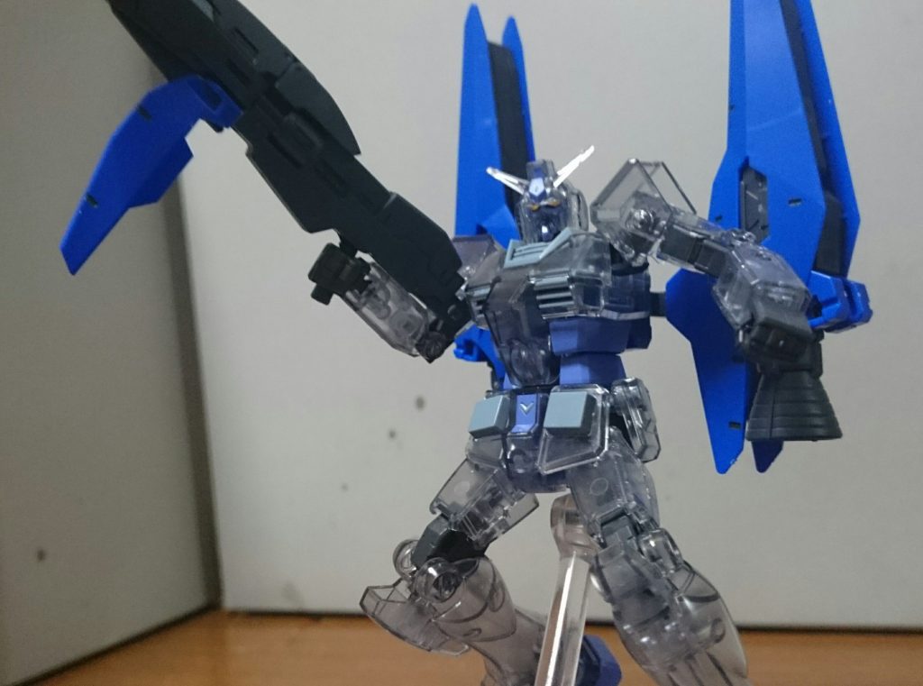 ジョイントパーツを用いて他のキット(背中に2軸があるキット)に取り付け可能っス。ちなみにガンダムフレーム機のキットは3mmの2軸の幅が合わなかったっス