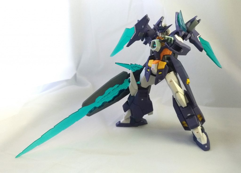 トライスラッシュブレード!強キャラ感あふれるポージングで。