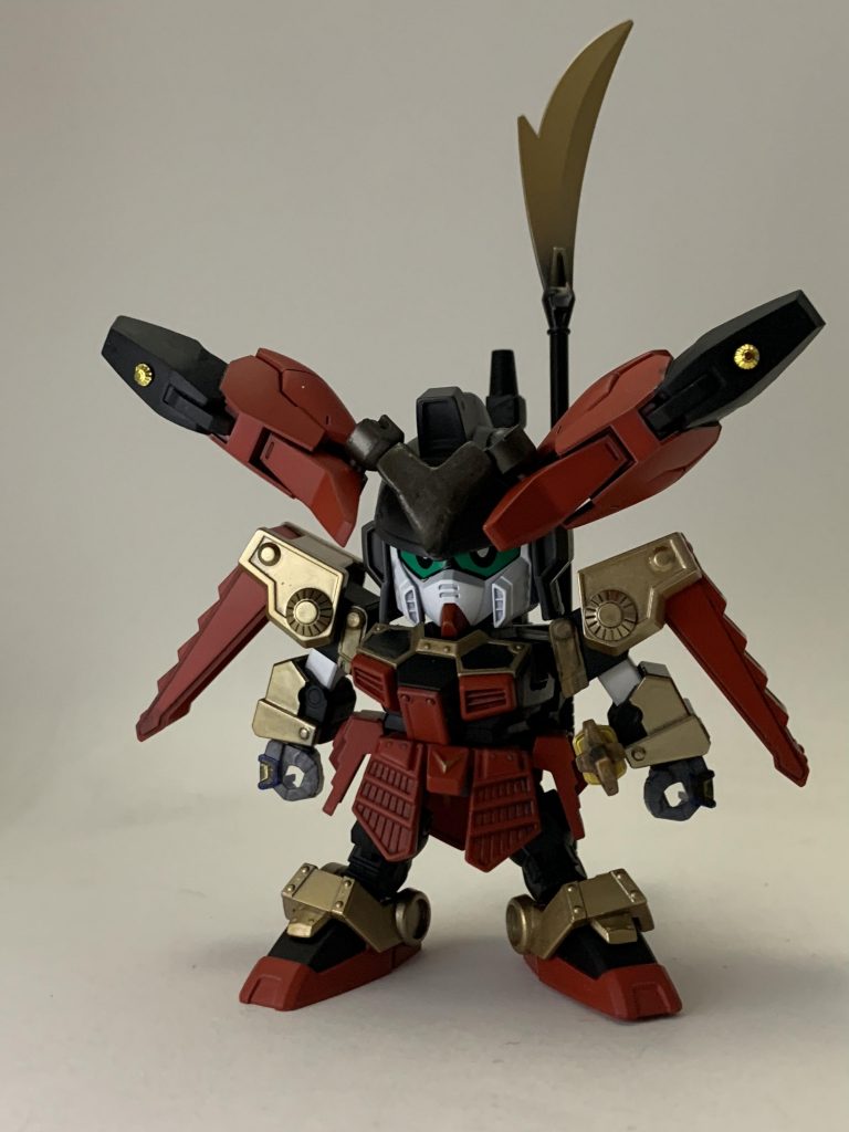 本家コアガンダムは飛行型のサポートメカにアーマーを装備させていたのでこちらはLGBB型のサポートメカにアーマーを着せたものを作りました。基本的に頭以外はLGBBの軽装そのまま使えます。