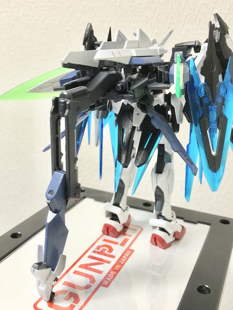 ［駐機状態］重力下ではケリスユニットは重いのでサブアームを伸ばして支えてます。一応サブアーム使わなくても荷重は支えられてますが、いずれヘタってきそう。 