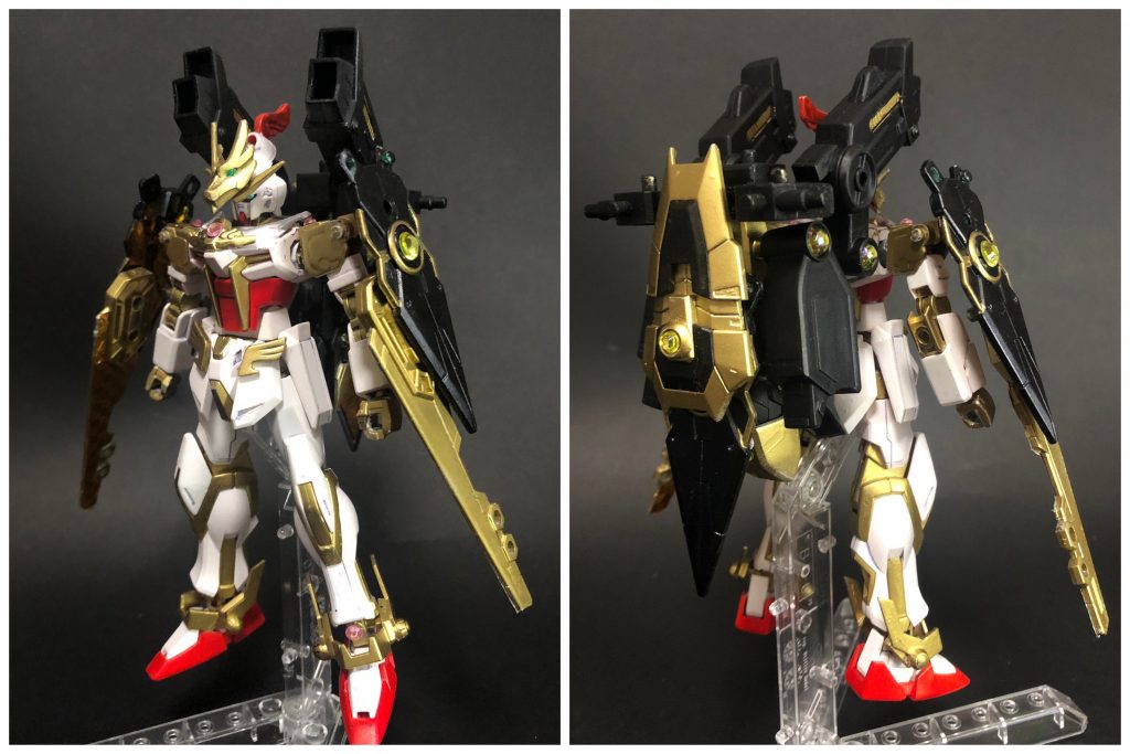 [玄武ストライクガンダム]玄武と合体した、砲撃と防御に特化した形態。シールドビットを飛ばしての攻防や、背中のキャノン砲による高火力砲撃を得意とする。零丸のパーツが多いせいか、フルアーマーユニコーンぽいシルエットになってますね。盾ビットの発想はそこからきてるかも。