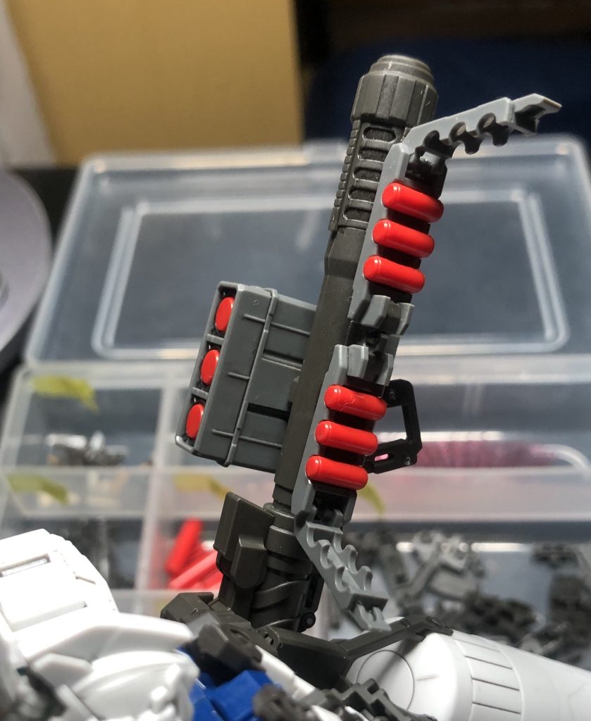 けど結局、弾の分割はグレネードだけで良かったっていうねw(ミサイルポッドに展開ギミックが無い)まあグレネードの方は見栄え良くなったのでヨシ