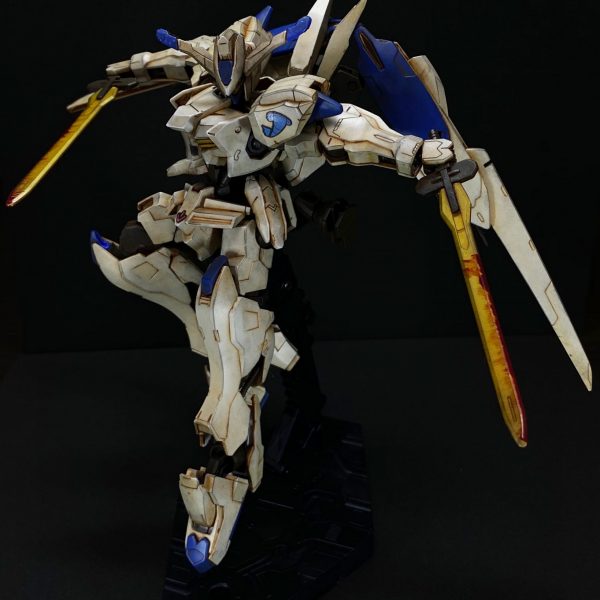 HG ガンダムバエル