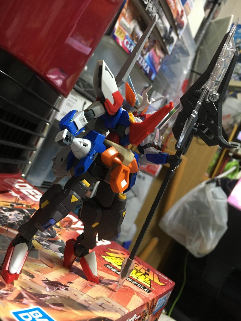 ホビーショップでウロウロしてた時に見つけたM.G.Sで一気に完成形まで持っていきました。この時点ではヘラクレスのイメージでした。