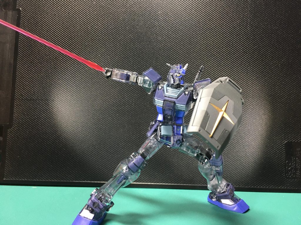 　REVIVE版よりも足首の接地性に秀でていると感じます。動かすほどにこのキットの素晴らしさが分かります。 