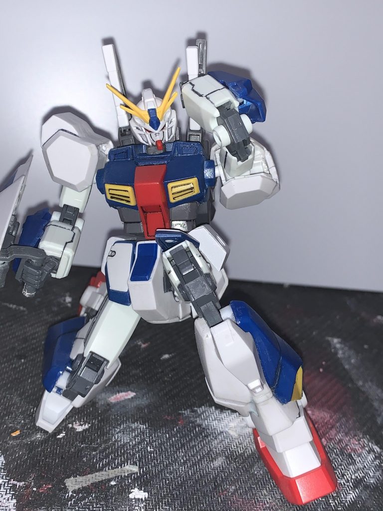 リバイブガンダムの関節、胴体にリーオーのジョイントを入れたら、可動域が上がりました。