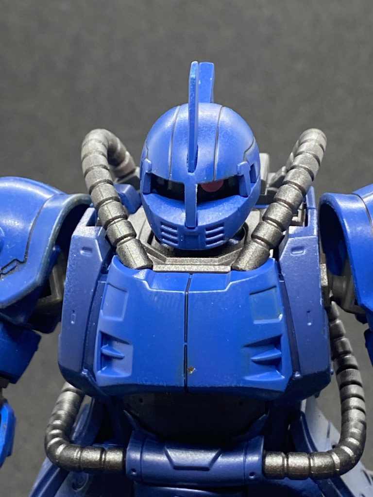 動かし過ぎ…いたるところに塗装剥げが。