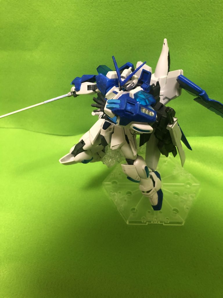 HADESシステムもより改修され、安全値内では青く発光し、完全解放時には青白く発光する