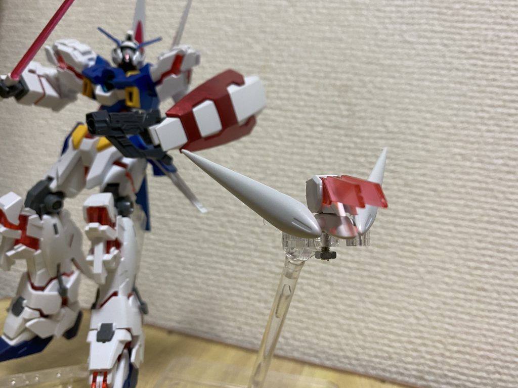 また、RBにRFを渡してソードビットのように使用できます。本体軽いから威力出ないと思うが。