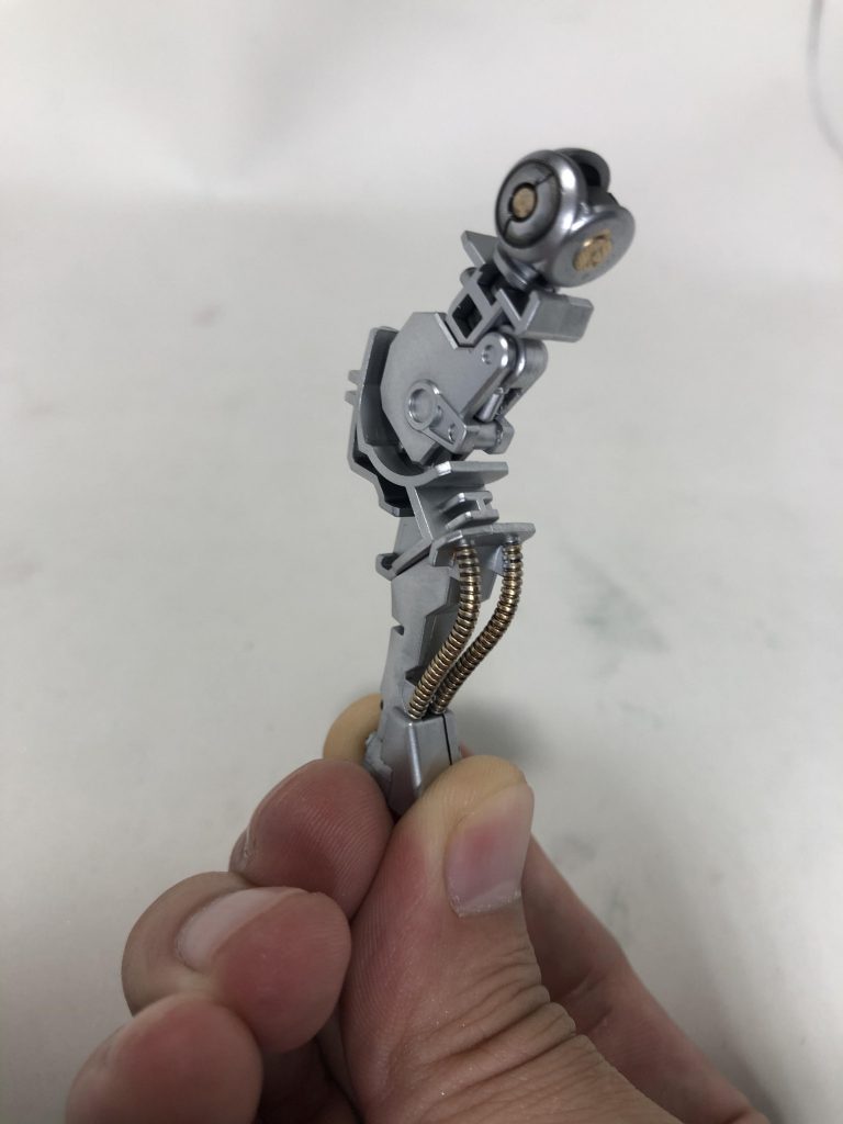 出来る限り細かい所は筆塗りで再現してます。まだまだド下手ですが。苦笑