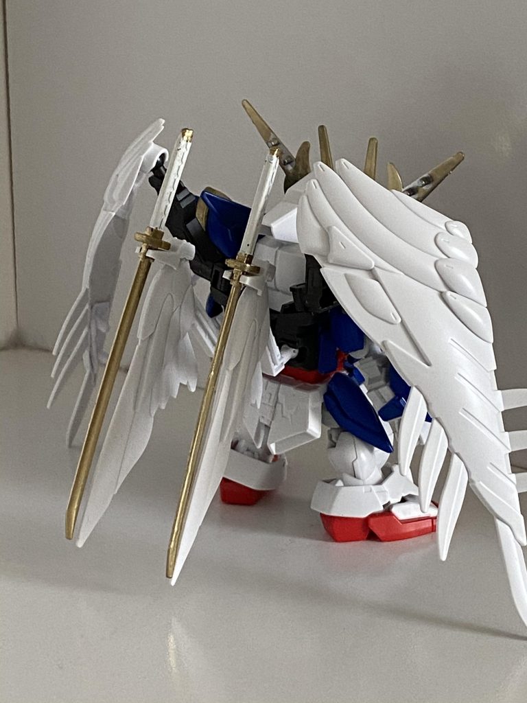 刀はBB戦士の戦国アストレイから流用