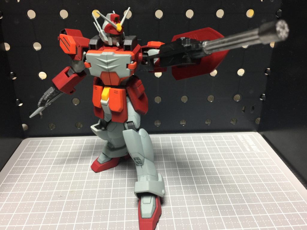 見てくださった皆様ありがとうございました。10月に新しいHGヘビーアームズ堪能するのが楽しみです。