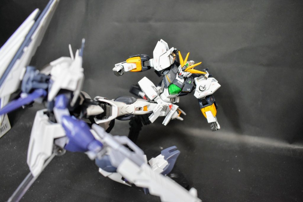 蹴り飛ばしてエンド 定番の股関節加工の恩恵でハイキックもらくらく