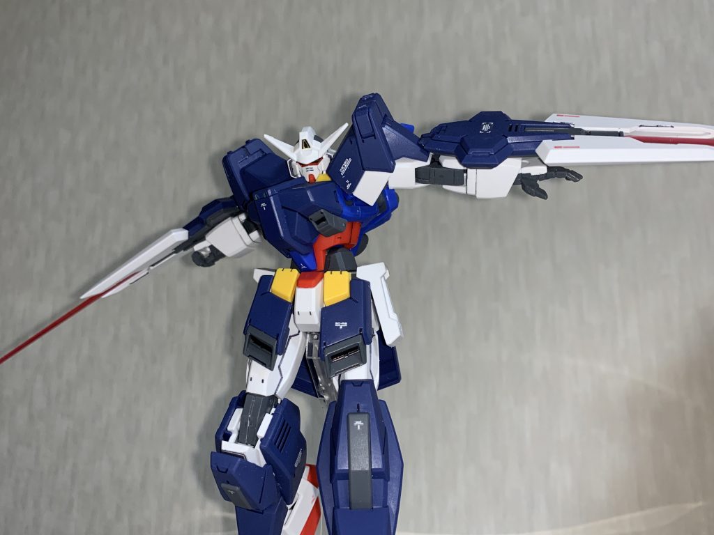 サーベルモードグランサは動かしていて楽しいです。