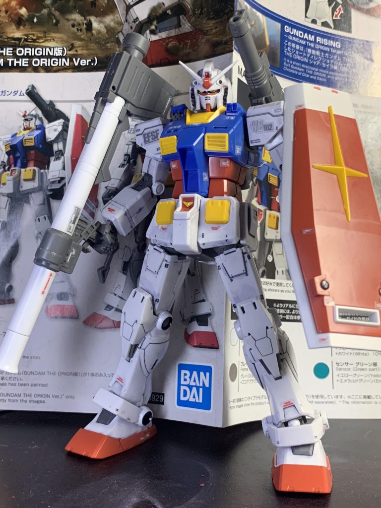 でもスミ入れとデカール貼ると一気にリアルになって印象が変わりました!