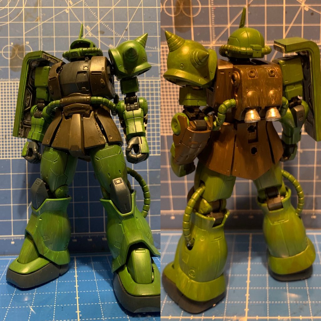 下地の黒サーフェイサーも筆塗り。塗りムラも気にせず、薄めの水性塗料を重ねていきます。