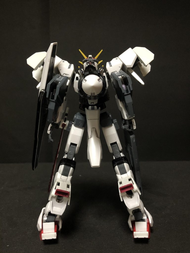 背面
