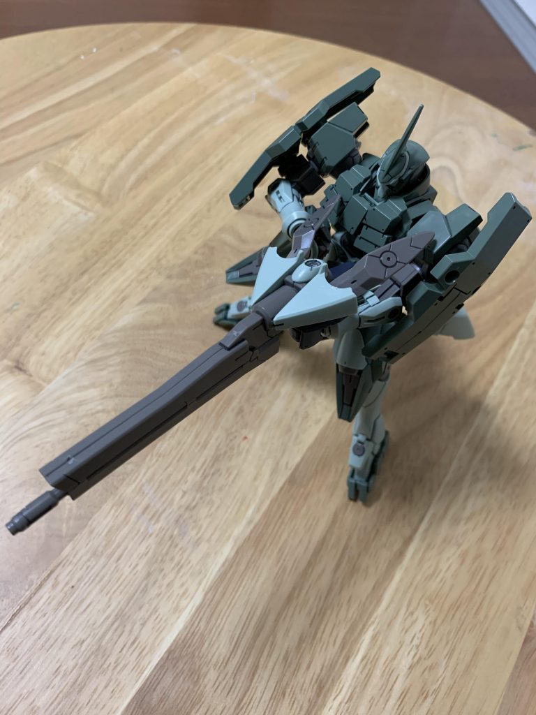 オリジナル武装その1GN-Xガン ストライカージンクスの余剰のジンクスのパーツを使い、ジンクスそのものをイメージした武装になっています。