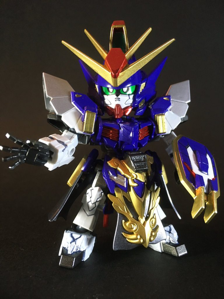 素材の都合上、通常版サンドロックの形状デザインにEW版サンドロックのカラーリングという混合構成になっています。