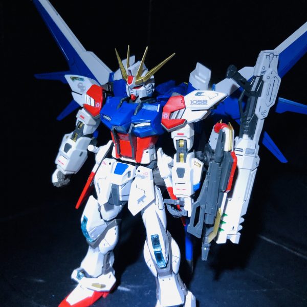 ビルドストライク