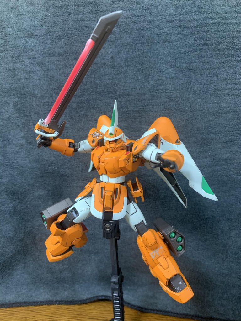 追加武装として、シグーディープアームズに付属のレーザーソードをつけて一枚。