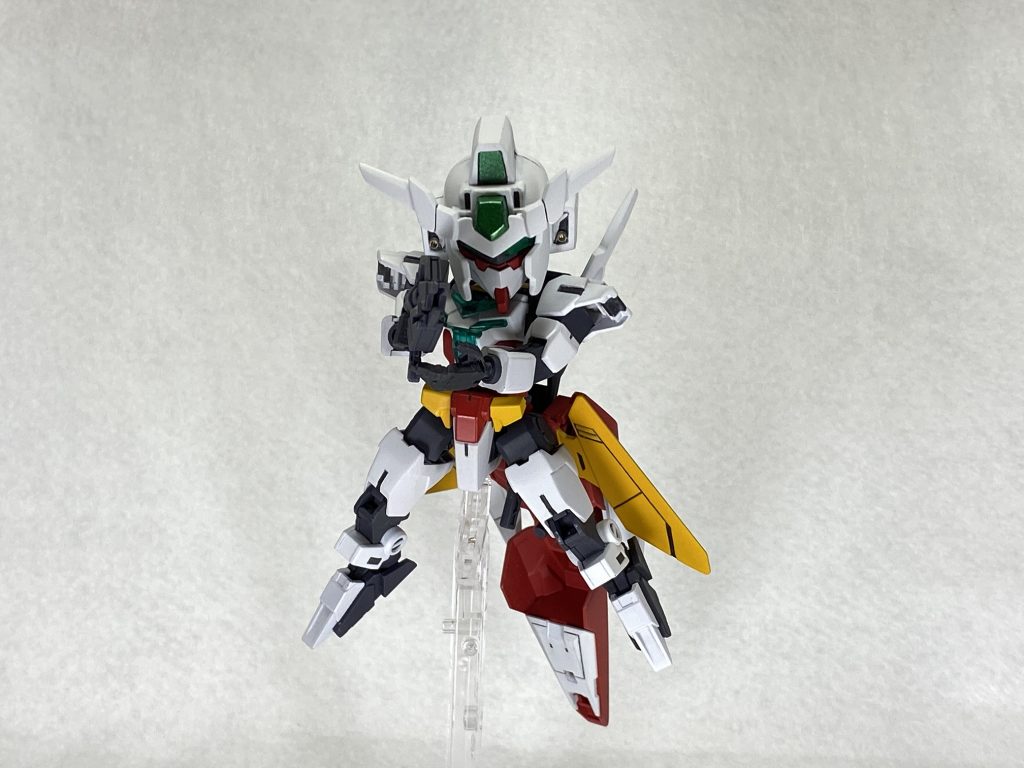 平手はパテで穴埋めをしています。 