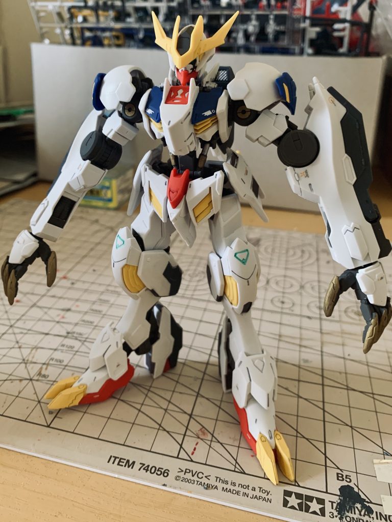 デカールは控え目に(^^)