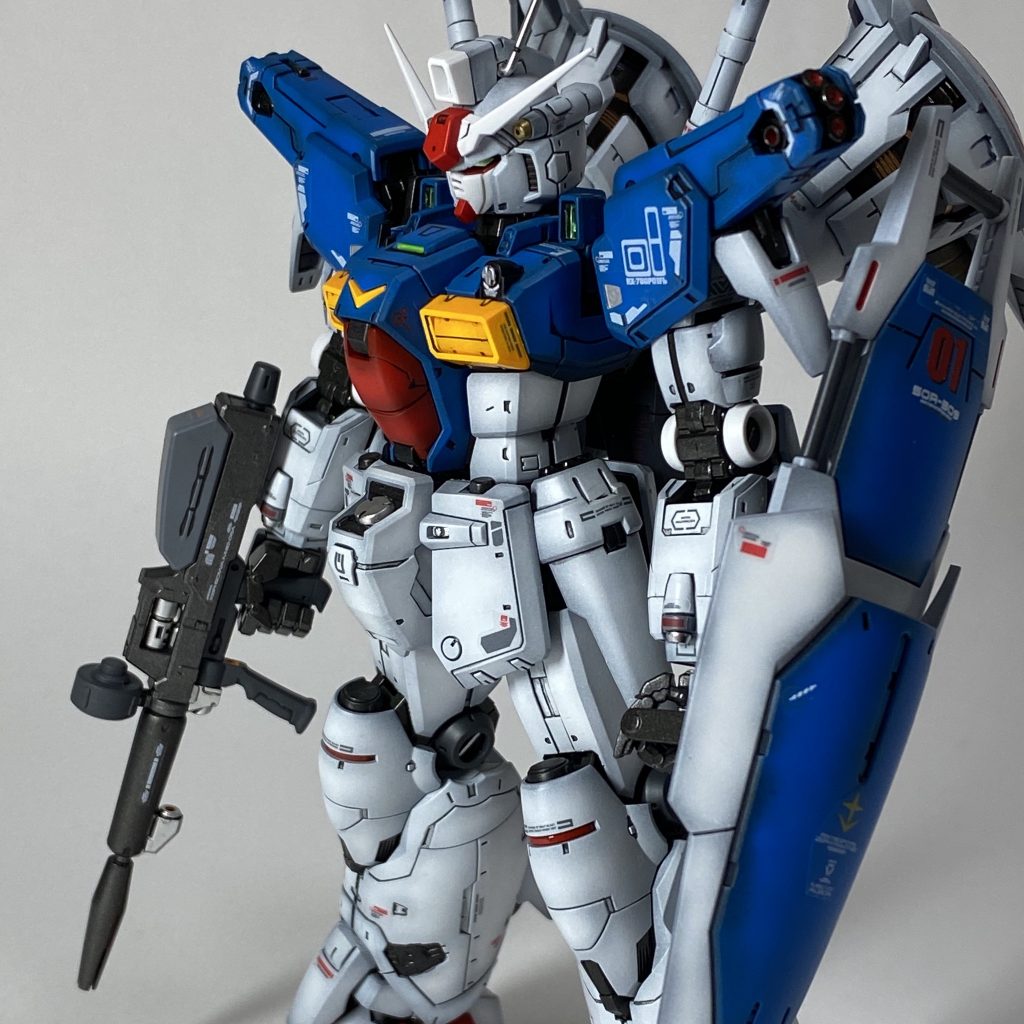 細かすぎてグラデーションを諦めたパーツがあまりにも白くて浮いてますよね?w