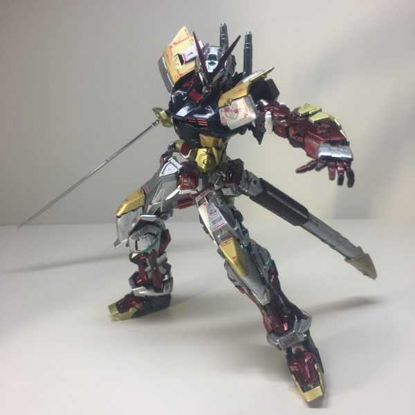 ガンダムアストレイ　レッドフレーム