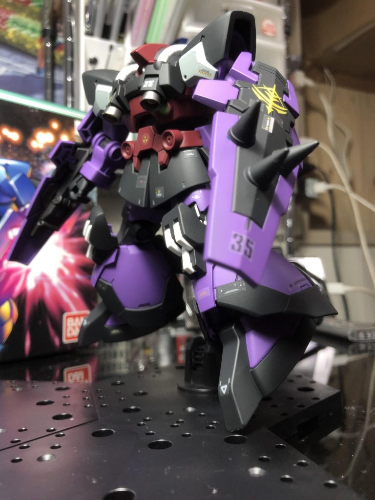 盾のデカール浮いちゃってますが?何か?