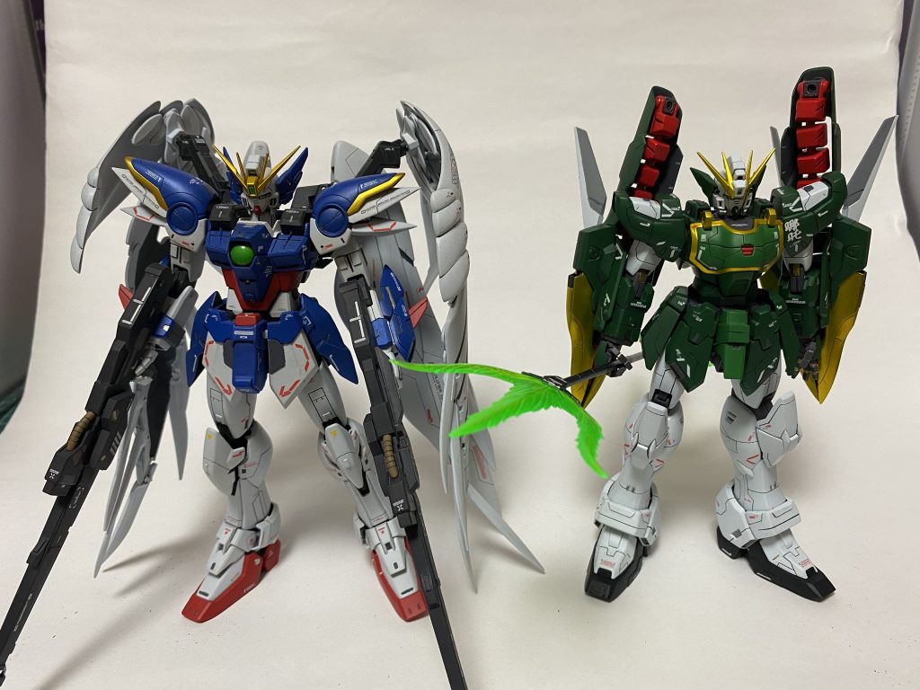 五機のガンダムの内二体は完成。今後はヘビーアームズ改を作っていく予定です。11月にはサンドロックとトールギスⅢいや〜キツっ!