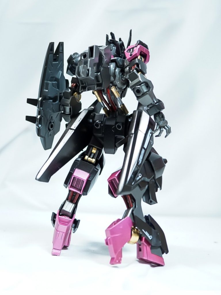 バックショット下で紹介する武装は今回も全てマウント可にしてあります。自分の中での密かなこだわり。