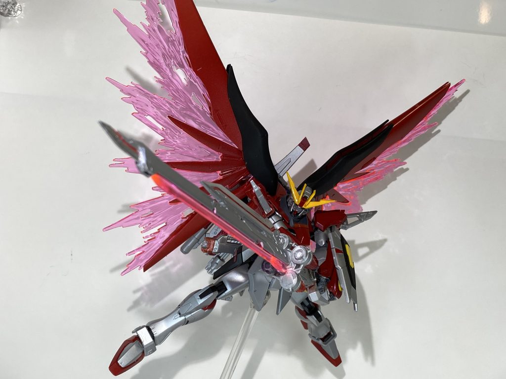 アロンダイトはカレトヴルッフ炎を加えたことでリーチが大きくなったアロンダイト炎となっています。