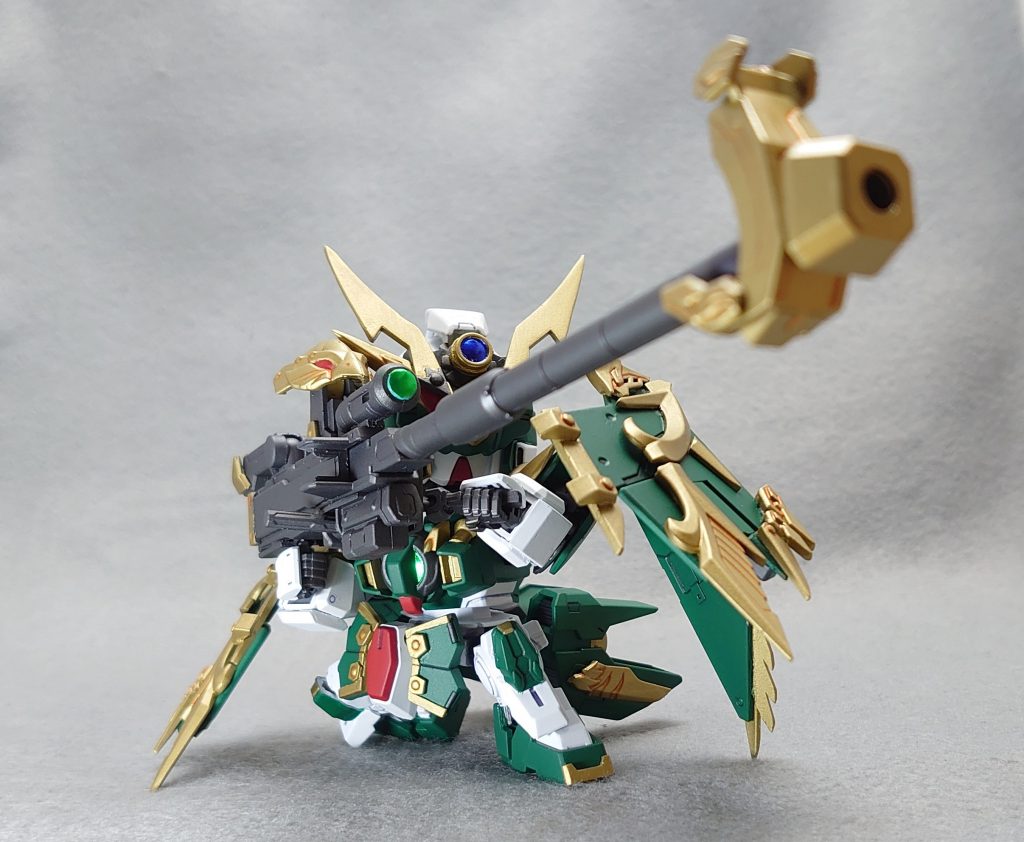 狙い撃つポーズも可動域追加で再現。