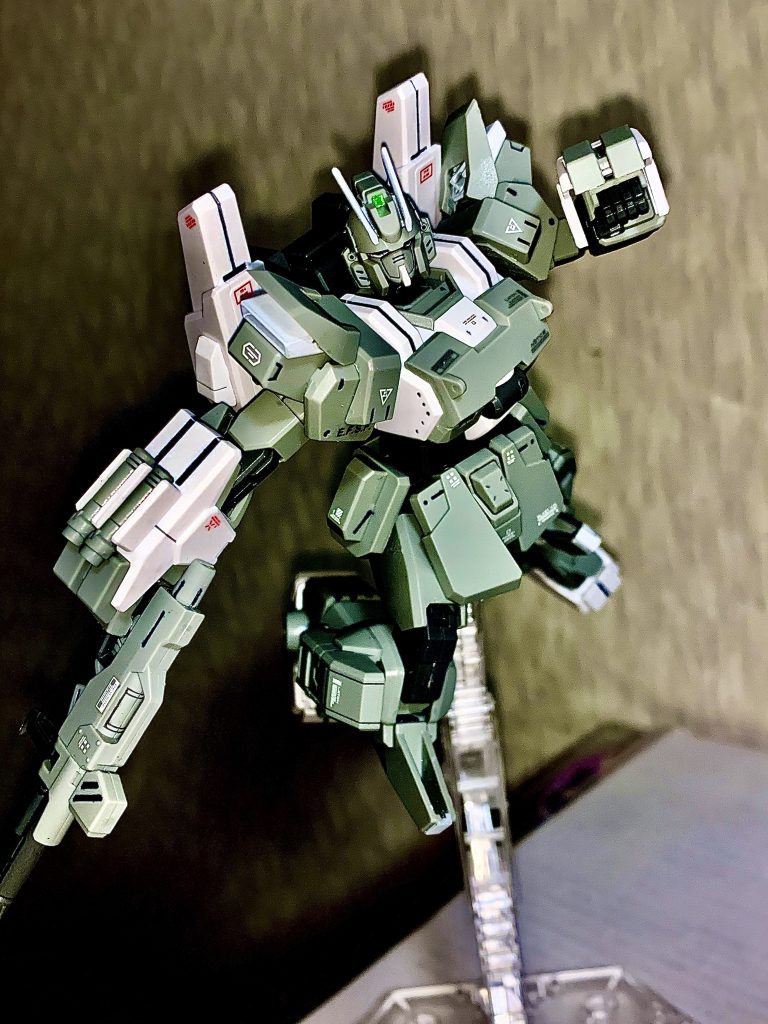 シールドパージでスパークナックル