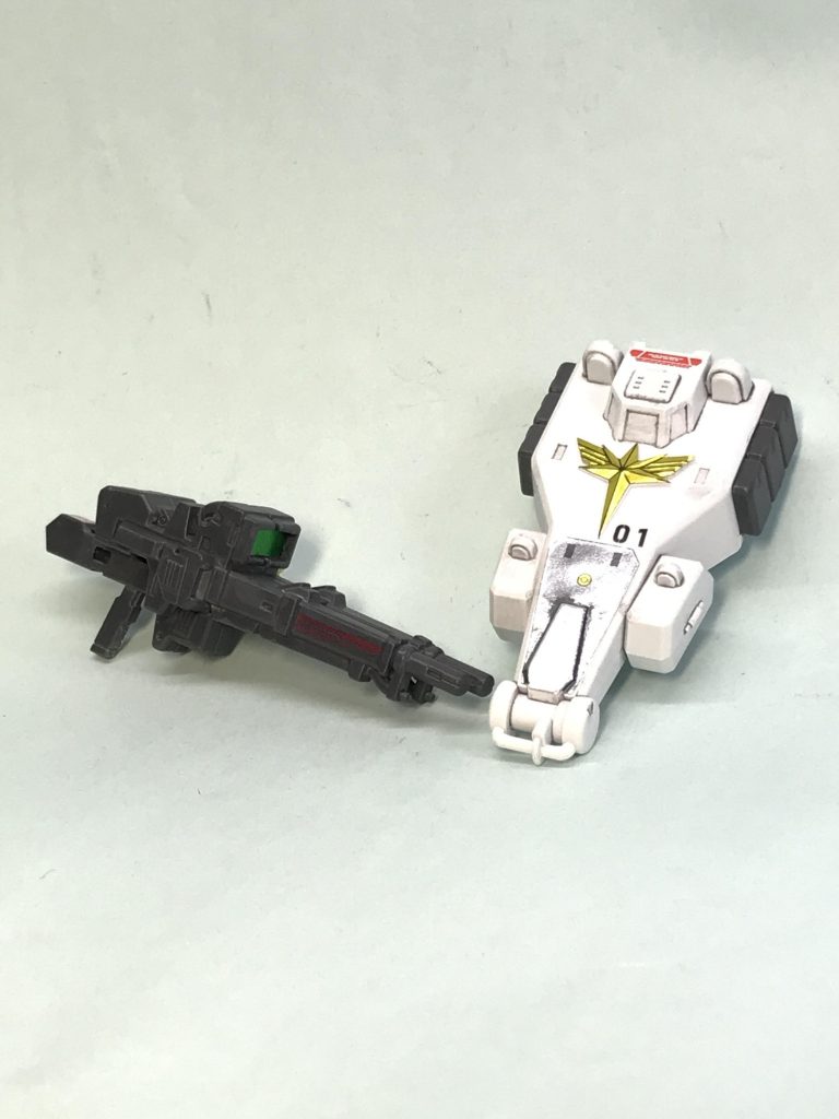 ライフルはウイングゼロカスタムの物を加工。