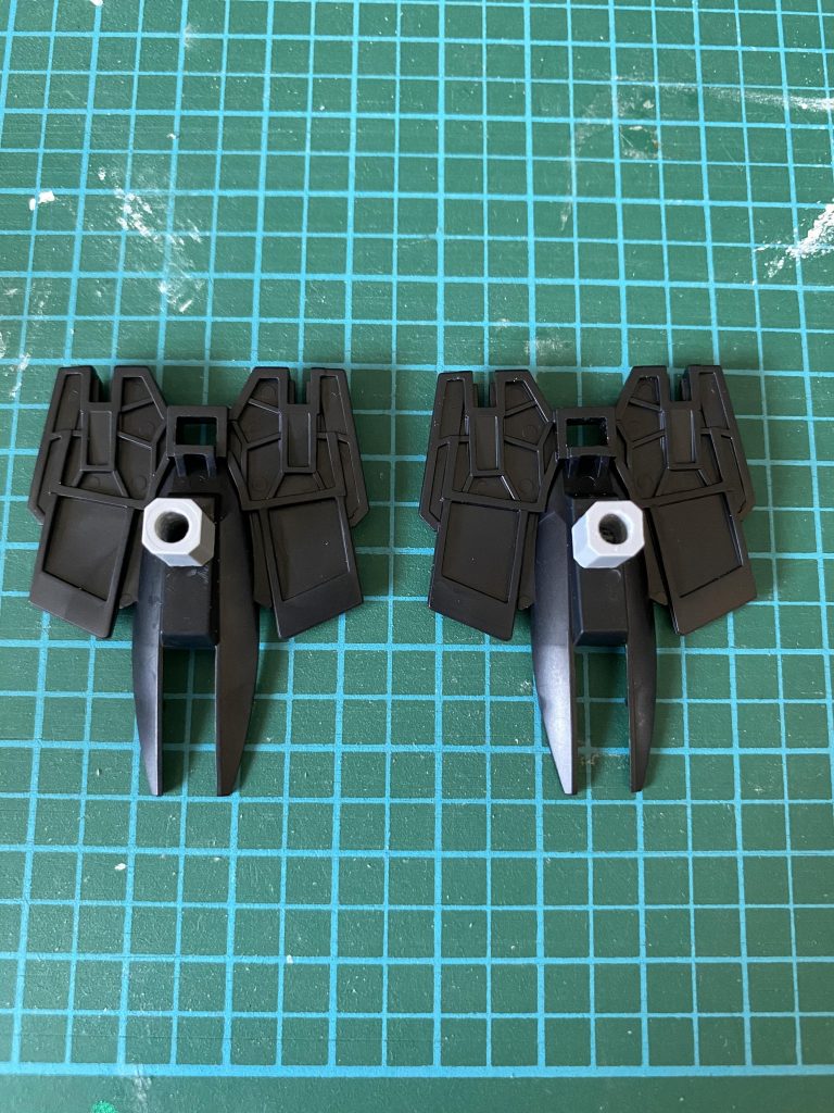 ジャンクパーツで接続部を追加しています。